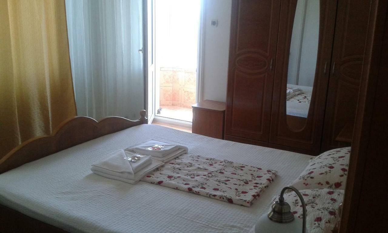 Vila Cornea Apartment Constanta Ngoại thất bức ảnh